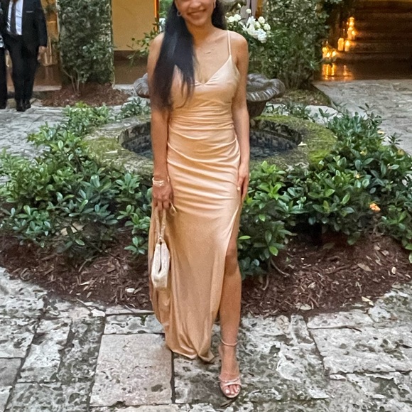 La Femme Cross Back Satin Jersey Trumpet Gown Bridesmaid dress, Nude 00 - Picture 5 of 5